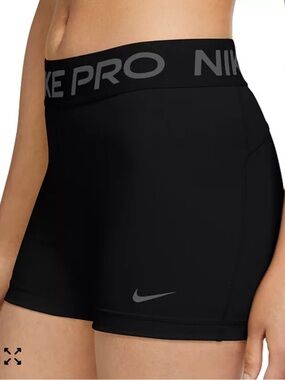 Nike Pro women's black tight fit shorts NEW